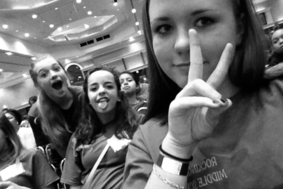 ByrdShyann's tweet photo. Can we be on the screen yet😂 #BETACON16 https://t.co/w0MDeK9H8P