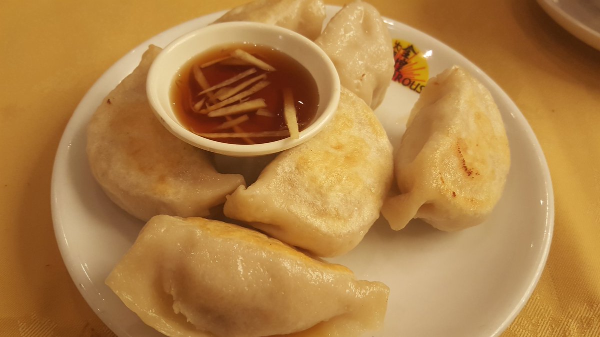 jjassociatesYin's tweet photo. @DarrylDaugherty some #dumplings crispy yam & #wortips always a favourite with both of us @philjjassociate https://t.co/6LGX6vfMgS