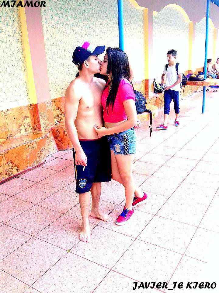 keylaSaRAnGo301's tweet photo. momentos innolvidables miamorcitoo 😍 👫 https://t.co/mEANBVhygr