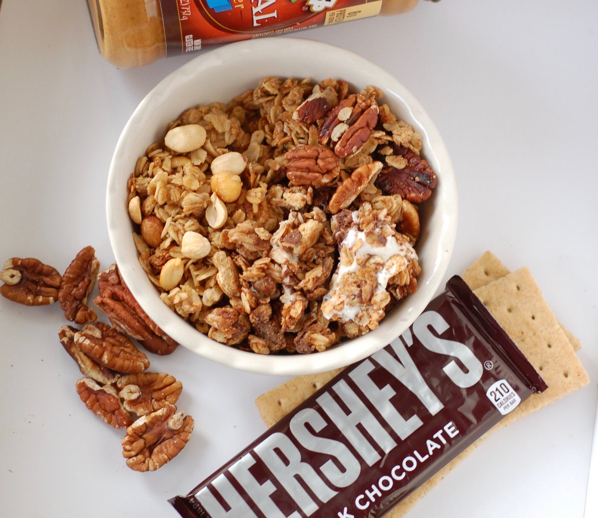 NEW! Video demo: #homemade #granola 3 ways! <a href="/Quaker/">Quaker Oats</a> <a href="/Hersheys/">HERSHEY'S</a> <a href="/smuckers/">Smucker's</a> #recipe #food #yummy youtu.be/PPLvTMEhjn8