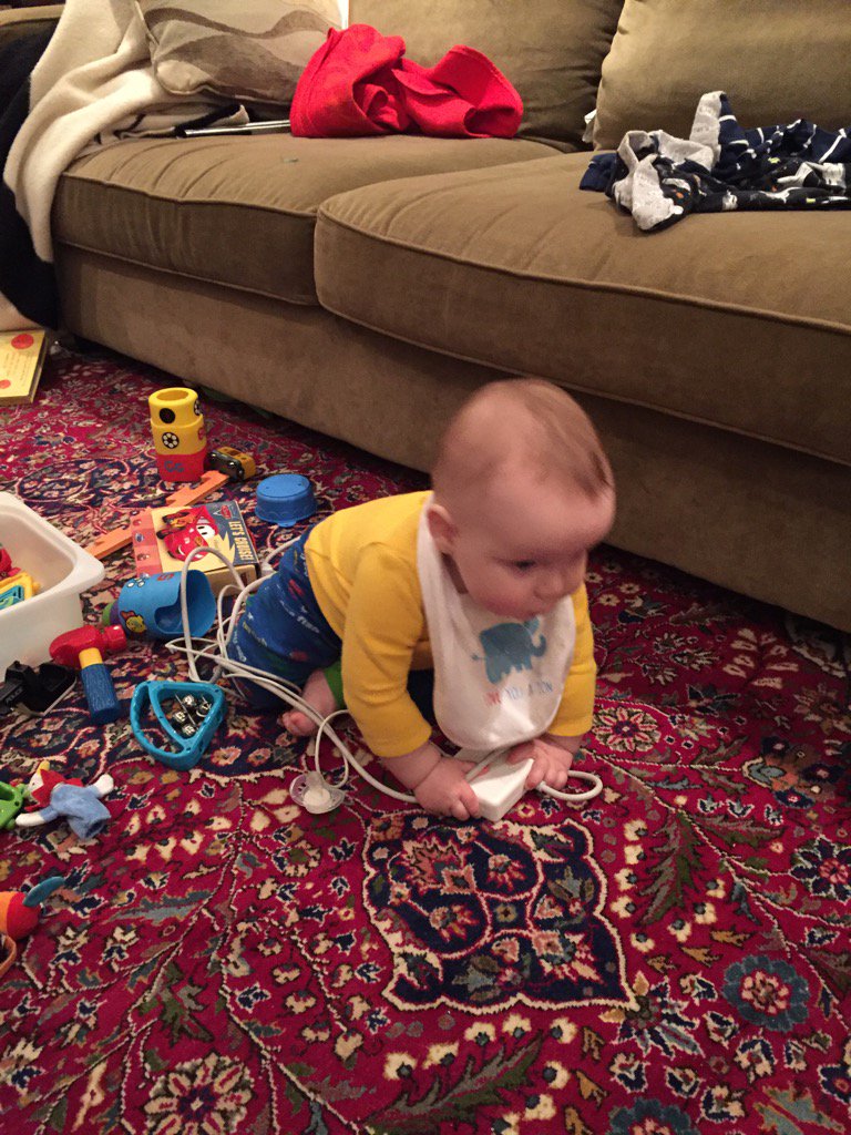 BabyMillerB's tweet photo. Um, time to child proof this place!!! #juniorhacker #crawltastic #uhoh https://t.co/ye4nbPinq5