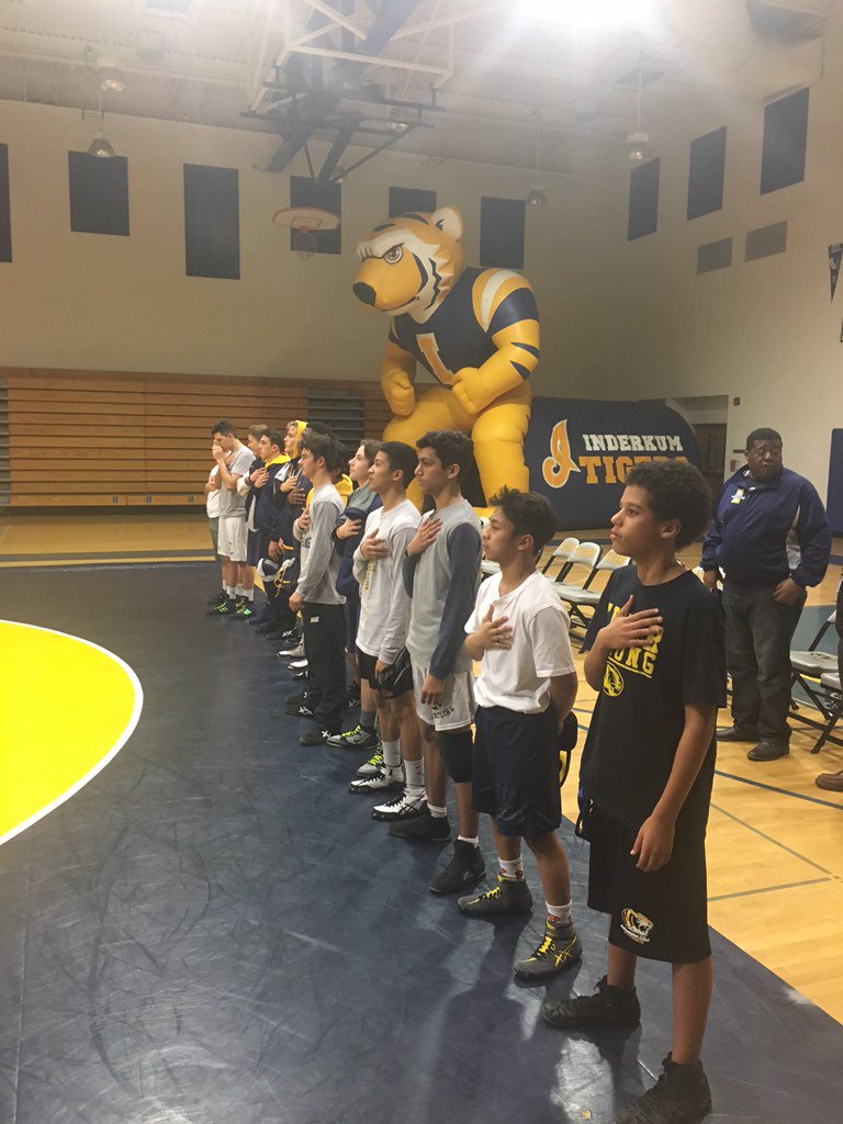 Tonight's wrestling action against Yuba City HS was great!  Go Tigers!