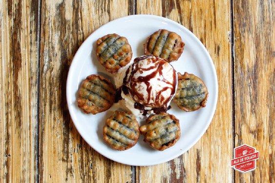 AladeVolada's tweet image. Esto es solo una de los deliciosos postres que te ofrecemos en Ala De Volada ¿Te gusta?