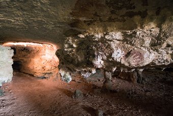 What did we do in 2015? What are we planning for 2016? Find out! #Africanrockart #heritage africanrockart.org/news/looking-b…