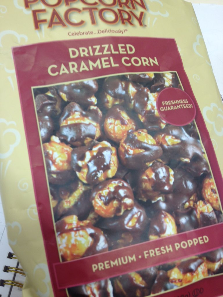 lucylittrell's tweet photo. Things that are meant to be eaten covered in chocolate @dill3413 @kimbo1018 @A_Yancey https://t.co/svSXJCZQGO