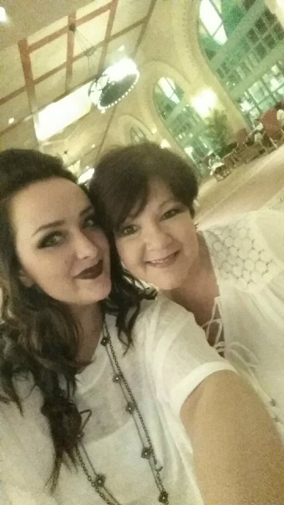 debbiescott24's tweet photo. #whiteparty #Caper16 #caperexperience16 #awesome #pmtslex #pmts https://t.co/Vgl9mJvrXc