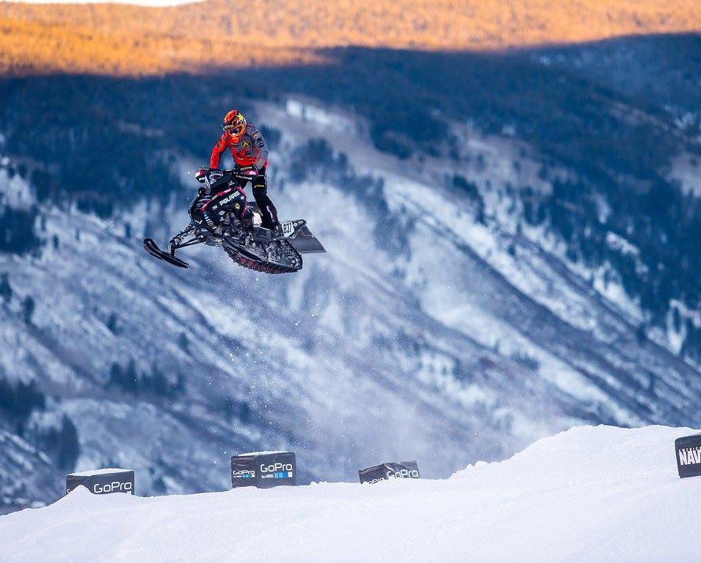 RossMartin837's tweet photo. #xgames #aspen 📷: @snox365 @polarissnow @rockstarenergy @klimgear @axaltaracing @ssidecals @flyracingusa https://t.co/CTssGbqLwJ