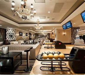 friendzfirst's tweet photo. @HowRichLive #InteriorGoals #CustombuiltBowlingAlley/Lounge #ASportsLoungeCenter #PoolTable & #CustomBuiltBar/Lounge https://t.co/0HZwA5FwW3