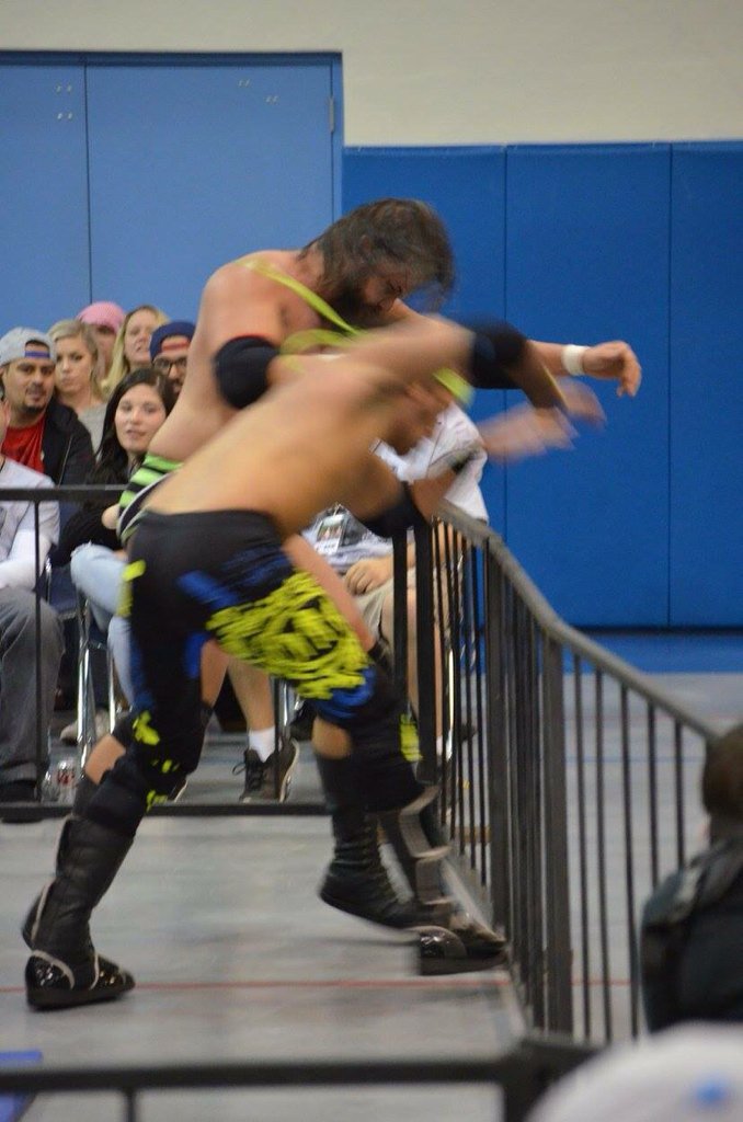 SteveMesa's tweet photo. @Chamberlain_MC brawled with @trentylocks on the outside @RONINpw #Ronin9 https://t.co/txfWfctNrZ