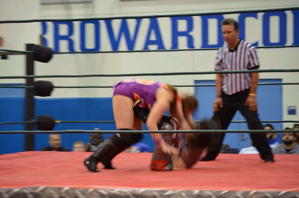 SteveMesa's tweet photo. @Savethe_Roses takes @LadyKBrink for a ride with a monkey flip @RONINpw #Ronin9 https://t.co/R799gsOqDu