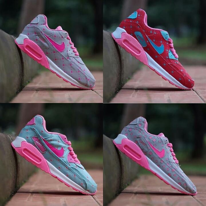 SEPATU NIKE PLG tweet media