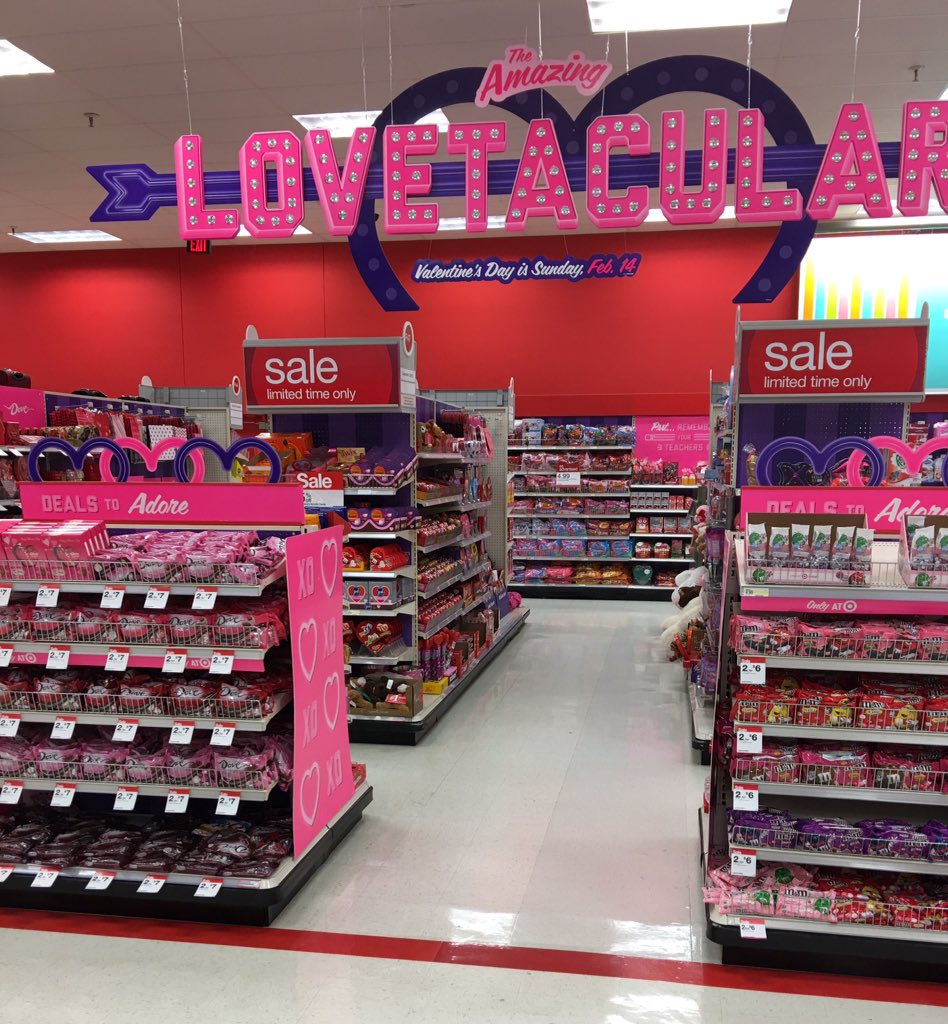 ChristinShep's tweet photo. T0366 driving sales in mini #nothingintheback @EckelsJd @Npbrummett @kstuartp @crystalkey311 https://t.co/ZhpnSz3zlC
