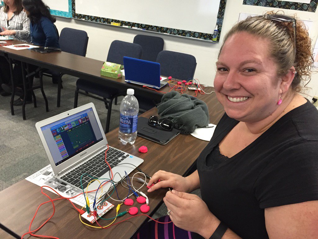 amber2abraham's tweet photo. Learning Makey Makey... Can't wait for our makerspace@DosCaminosPVSD @ptadoscaminos @PVSDCamarillo #makeymakey https://t.co/z8teIVfHbu