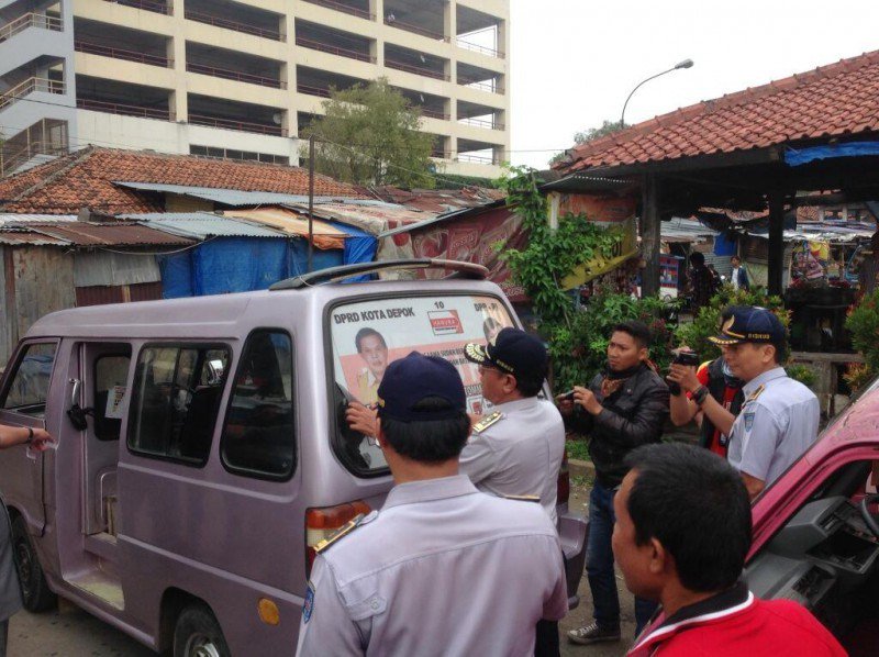 Satu moda transportasi massal bakal menggantikan tiga angkot di Depok bit.ly/23FAqBa