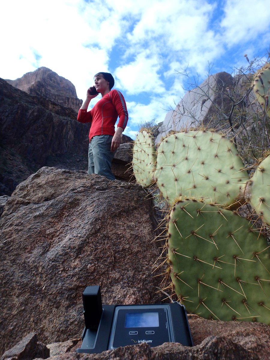 JSgrandcanyon's tweet photo. Grâce à @IridiumComm, mes élèves ont suivi mon aventure de kayak sur le Colorado, au Grand Canyon! #IridiumExtreme https://t.co/apDfuHhcLg