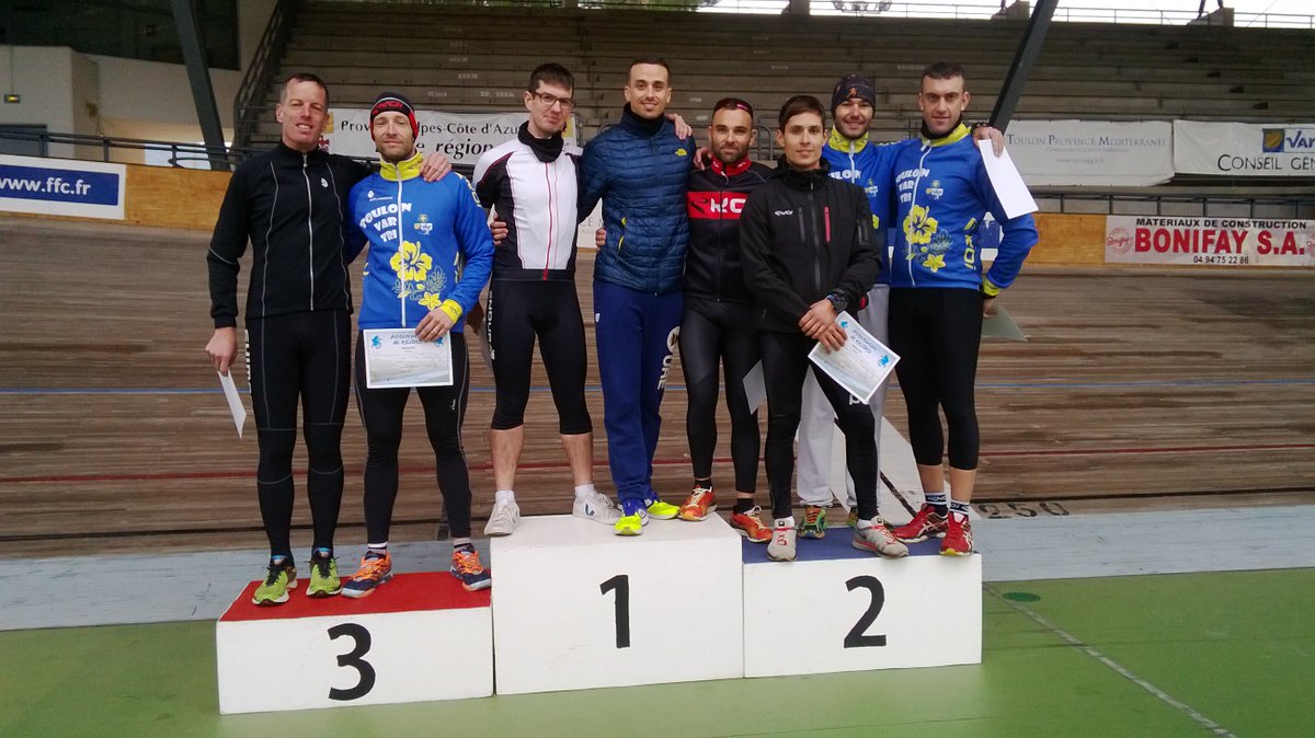 Baptême et record de piste pour le #ToulonVarTriathlon