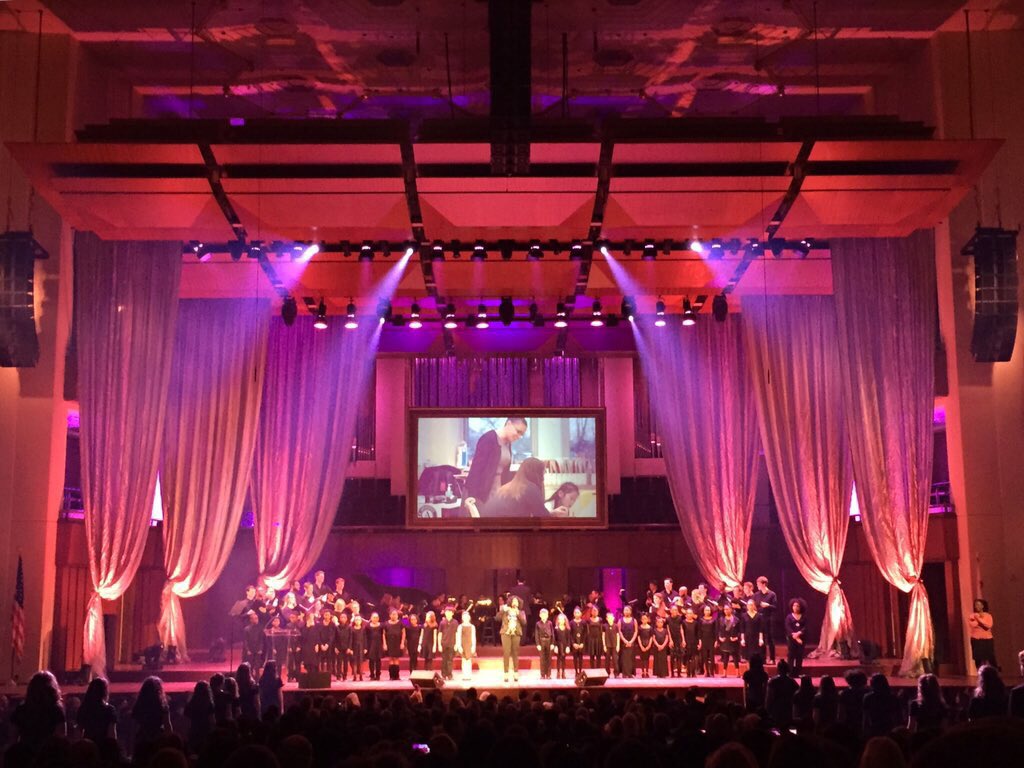 LINKstrategic's tweet photo. Proud to donate our time &amp; services tonight in support of @DCEdFund &amp; @dcpublicschools #DCPSStandingOvation #We❤️DC https://t.co/lFEm5BoBmd