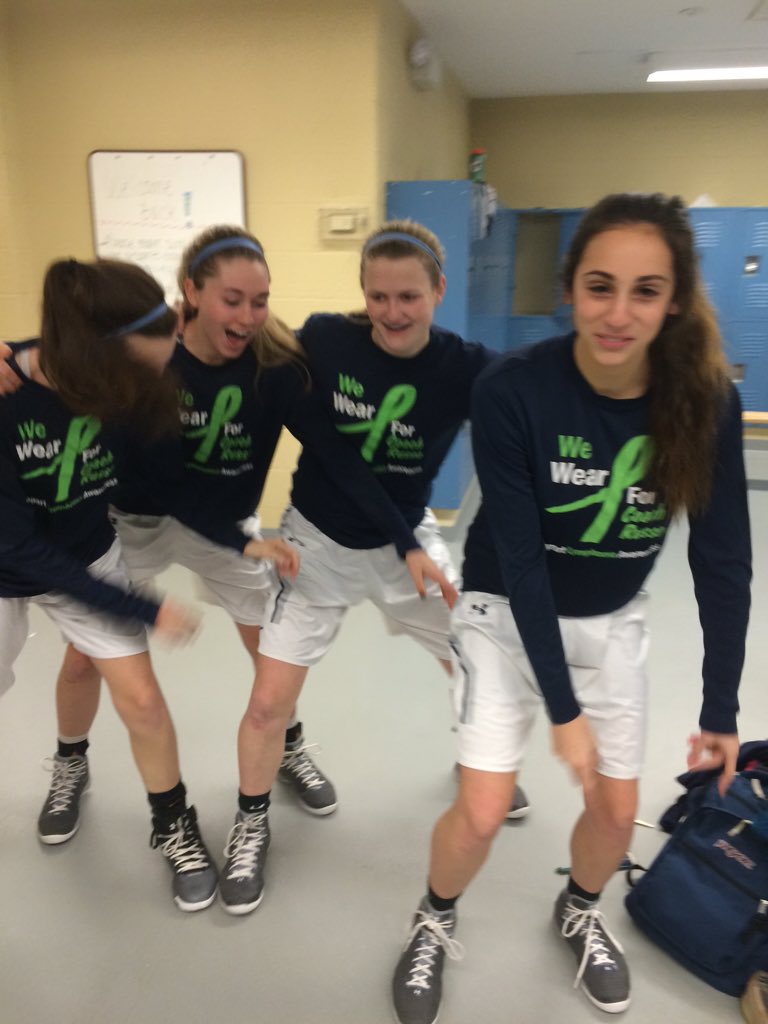 mcgarry_morgan's tweet photo. "If there was a way to divide teams so that you were all separated I would" #coachhansen'sfavorites https://t.co/yVGbNMC3aI