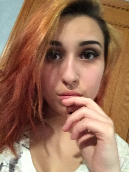 BUT THESE WERE SOME REALLLLYYYYY GOOD SELFIES I TOOK WITH MY HAIR BEFORE I DYED IT https://t.co/rOlu<a href="/tag/michaelnoticethis"class="tags"><span>#michaelnoticethis</span></a>