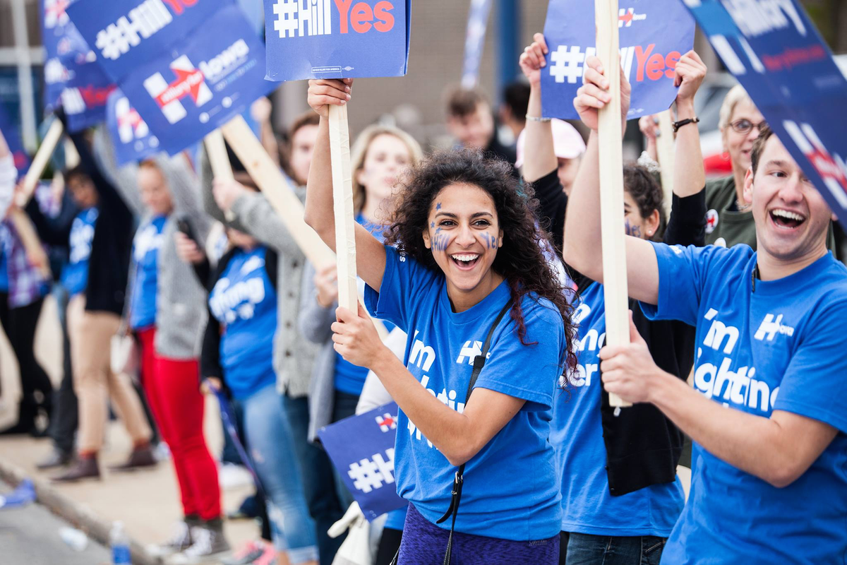 Hillary Clinton tweet media