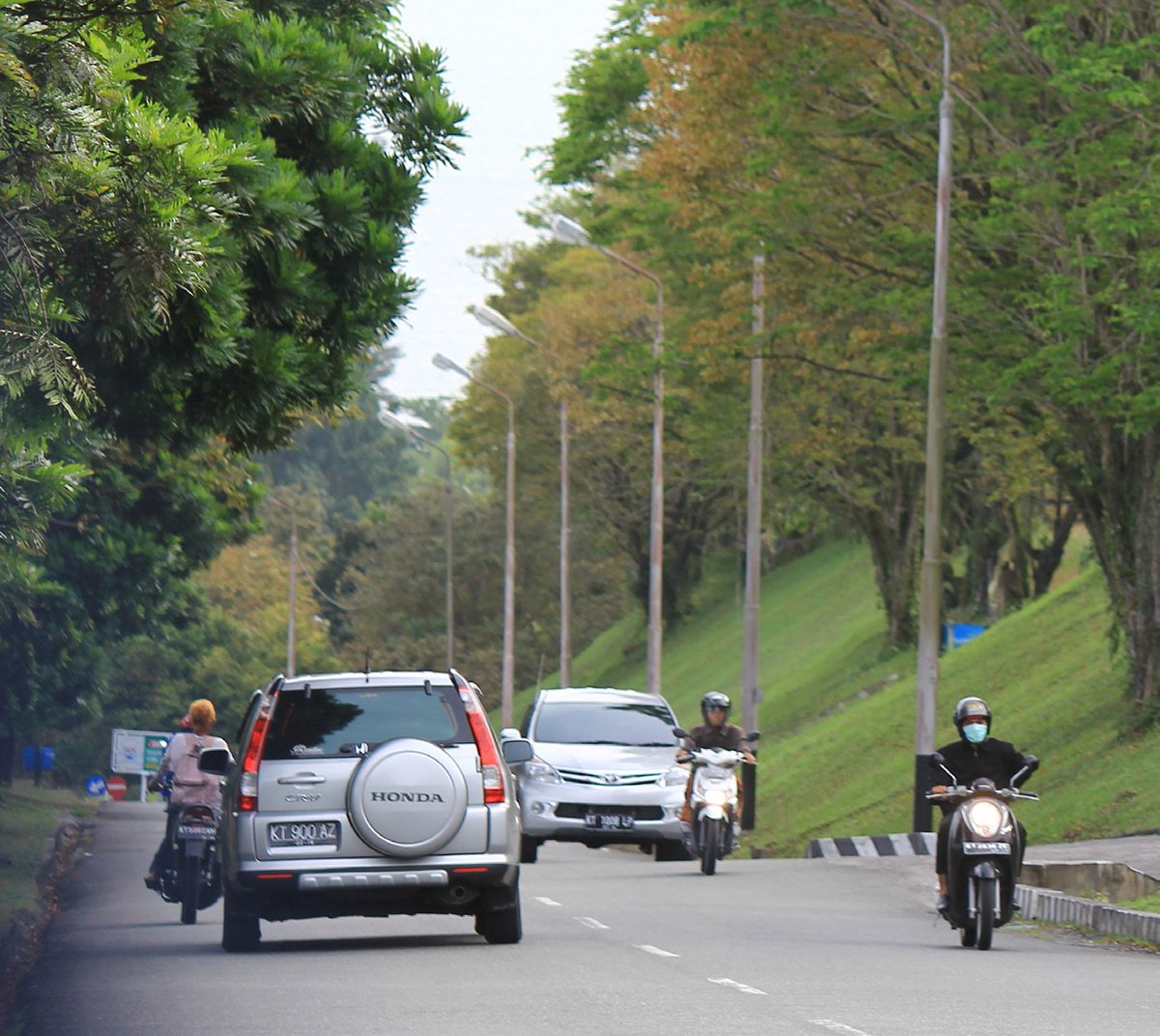 Image: https://pbs.twimg.com/media/CaM-CSiWIAAOBxP.jpg