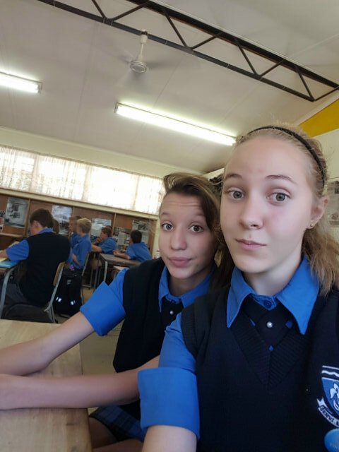 LovelyLady_GamR's tweet photo. Chilling with a awesome friend https://t.co/47SSU4j1N6
