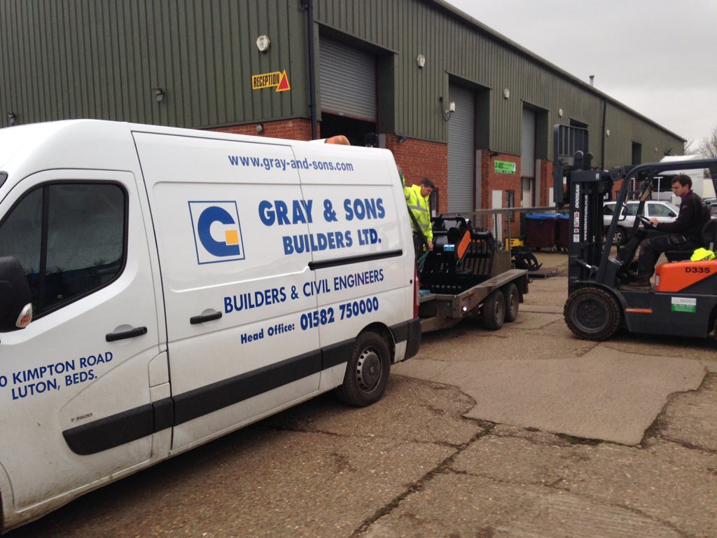 Gray & Sons collecting their new #selectorgrab this morning