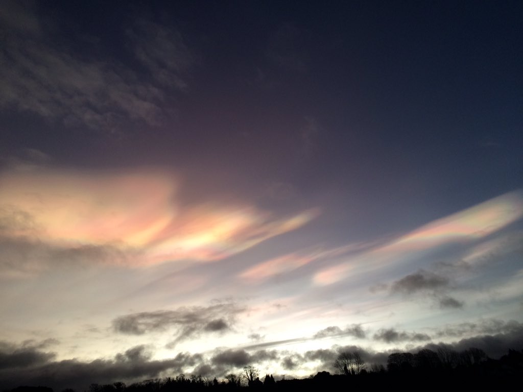 HoustonJayne's tweet photo. Amazing clouds this morning in hillsborough @barrabest @WeatherCee @newslineweather https://t.co/fGQ9tMmaxd