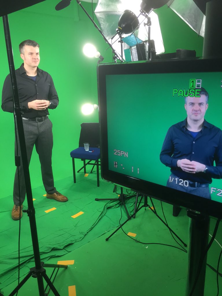 beefikeefi's tweet photo. #filming for @theroofworks in #London this morning 
#VIDEO #videomarketing #videoproduction #presenter #actorslife https://t.co/mmfGjaWLwn