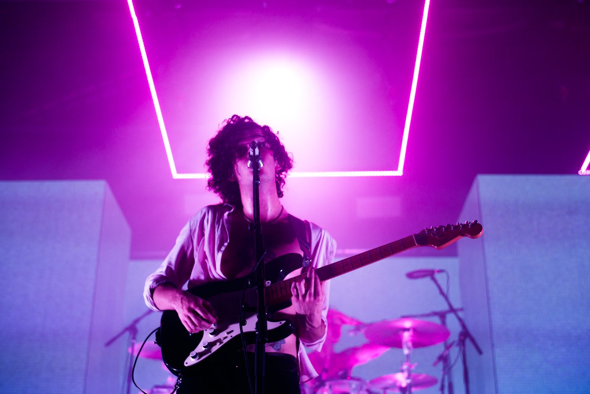 the1975's tweet photo. // I N T E R V I E W - R A D I O 1 - N O W // @grimmers @BBCR1 @R1Breakfast L O V E https://t.co/PlWK0v7n3g