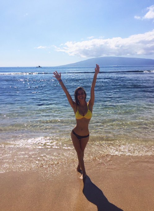 Maui! https://t.co/loZhxoT15H<a href="/tag/gohawks"class="tags"><span>#gohawks</span></a>