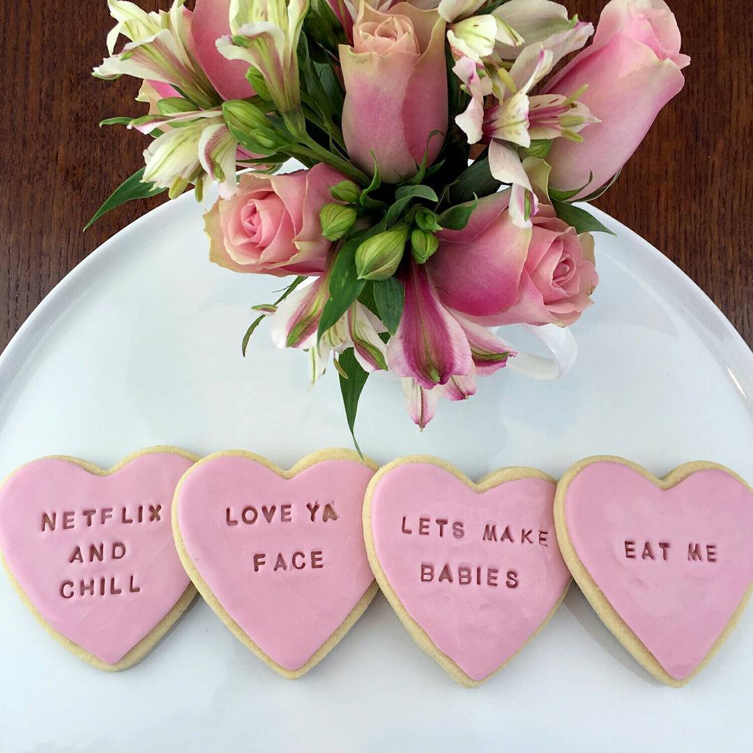 denimsmith01's tweet photo. Valentines gift ideas: skincare from @adorebeauty, vino from @brunswickwine, #Denimsmith jeans and #LVLY cookies! https://t.co/5dOkpRGaLe