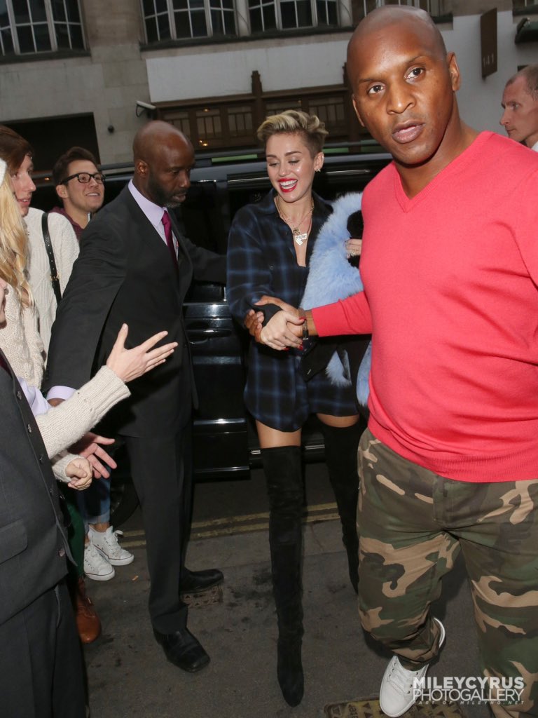 MileyRCyrustyle's tweet photo. https://t.co/mXeYFFOGJx