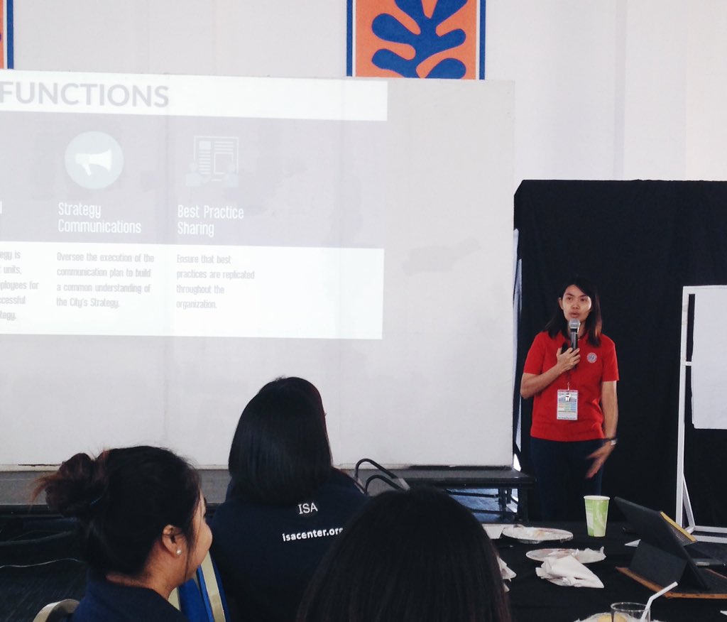 isacenterph's tweet photo. Former ISA Program Coordinator Marilyn Castino, now with City of San Fernando, presents the OSM concept #BOOTCAMP13 https://t.co/eRuLT8V7jc