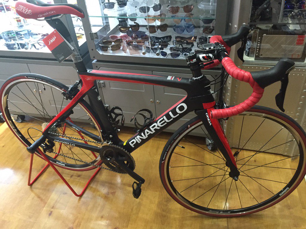メガネ玉子 Twitterren 10月に注文してたピナレロ Gan S が組み上がり今週末納車予定となりました 赤黒基調に105完成車のクランクとかブレーキを105に統一 実物は表面処理がカッコイイ アガる T Co Uayuqbokeq