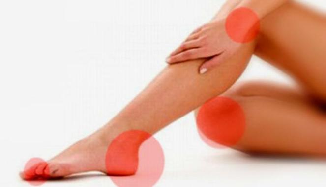 Alami Asam Urat &amp; Kolesterol? Tak Usah Beli Obat Jutaan, Cukup Pakai Daun Sirsak!
bit.ly/1m62exE | SHARE