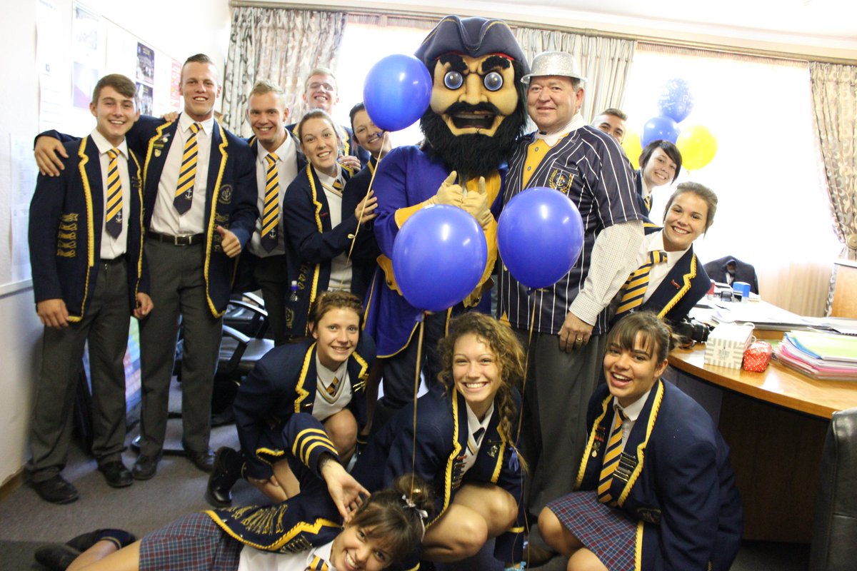 #HappyBirthday Mr Snyman <a href="/DieAnker/">Die Anker Hoërskool</a> #SchoolPrincipal