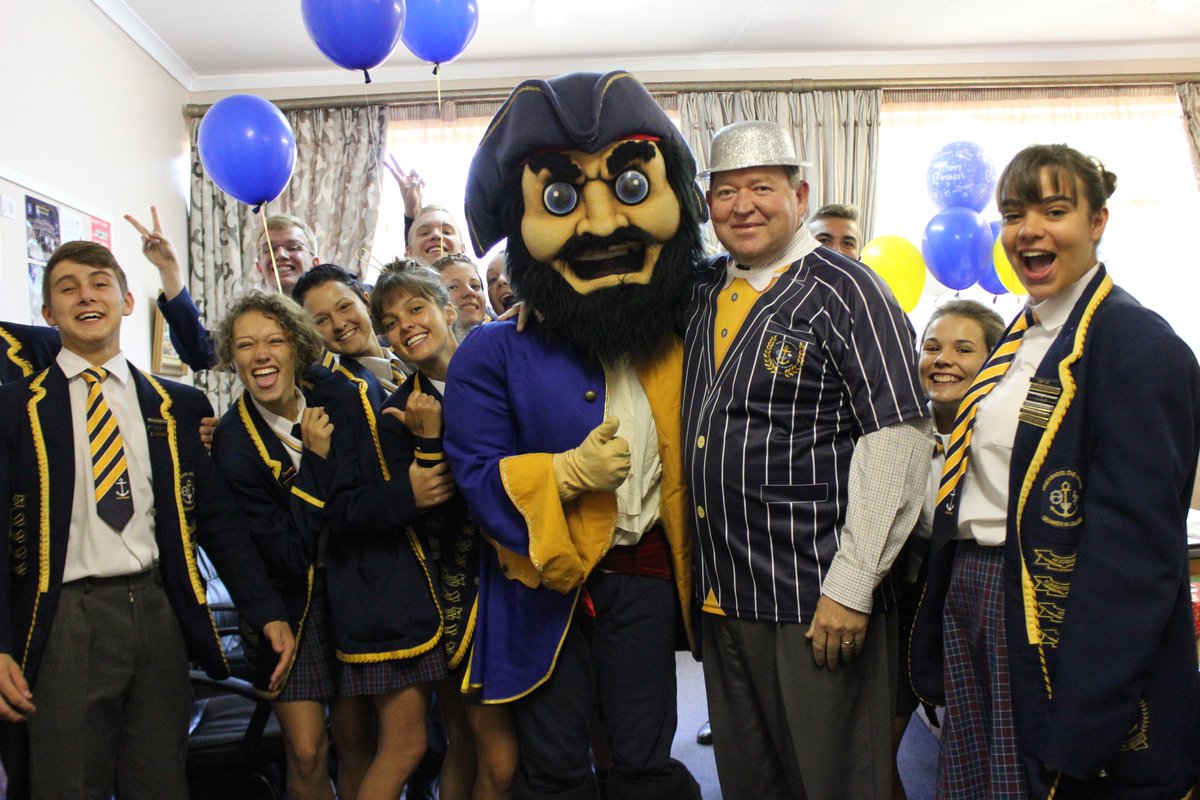 #HappyBirthday Mr Snyman #SchoolPrincipal <a href="/DieAnker/">Die Anker Hoërskool</a>