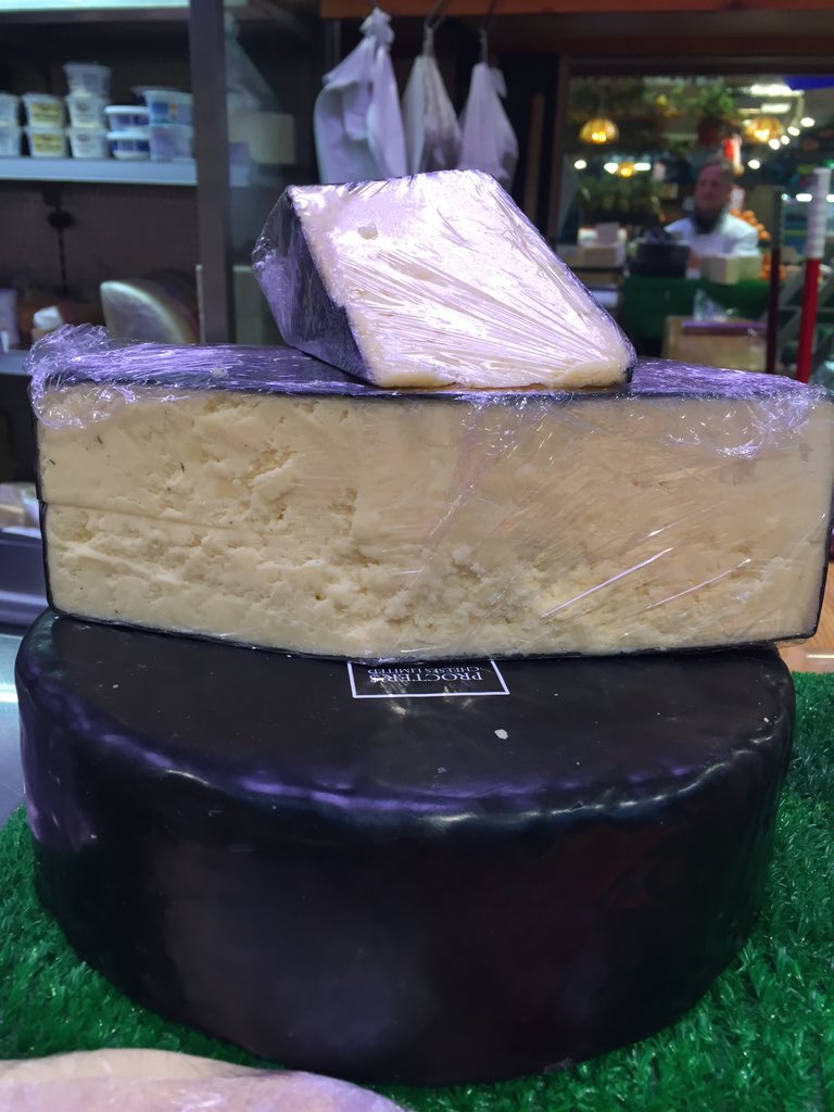 Pamscheese tweet picture