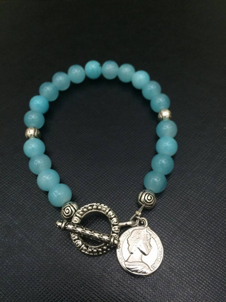 QueenAccessory_ tweet picture