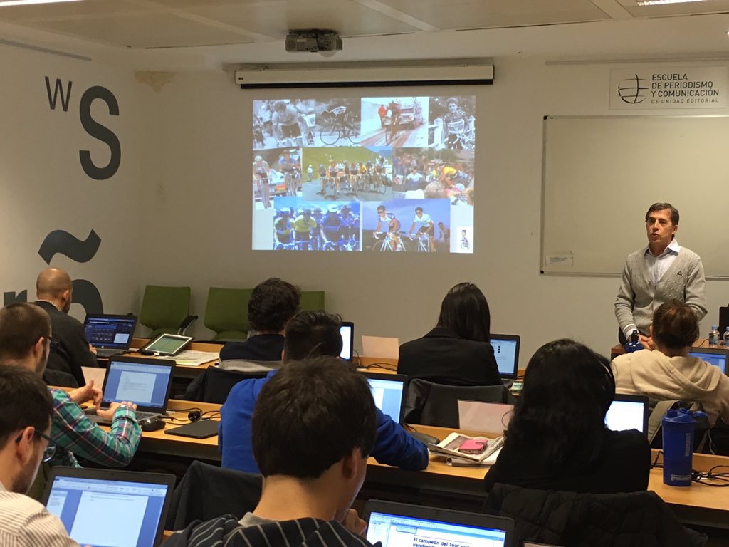 Qué bien lo hemos pasado en el #MasterMARCA con el gran <a href="/pedrodelgadoweb/">Pedro Delgado</a> hablando de ciclismo 🚴🏻 y sus batallas...