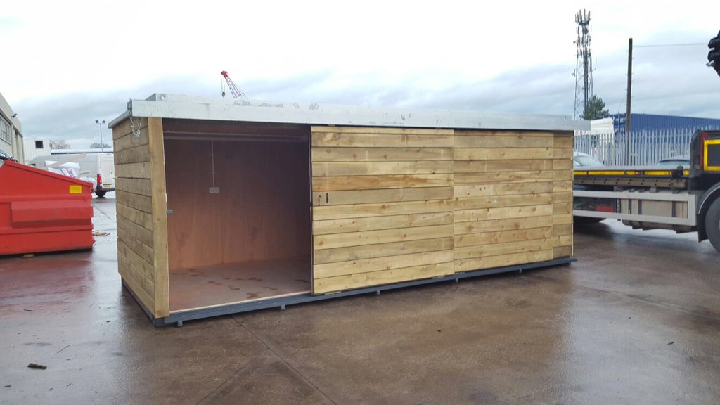 AbleModular's tweet image. We&apos;re getting lots of requests for softwood cladding. Outdoors storage that fits in with nature #amazingspaces