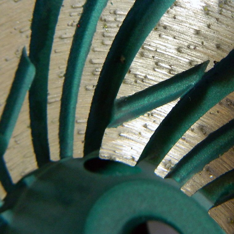 MapDiamondTools's tweet image. goo.gl/e41klv
#4" #NEW #STYLE #TURBO #GRINDING #CUP #WHEEL - #COARSE #GRIT
#Marble, #Granite, #Engineered