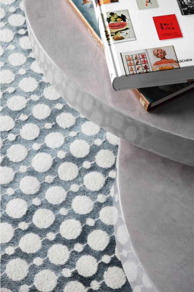 TheRugCompany's tweet photo. Beautiful detail of @NeishaCrosland's Diagonal Bead Blue in an interior by @TurnerPocock > https://t.co/o8USVW0t4w https://t.co/emg351Dc23