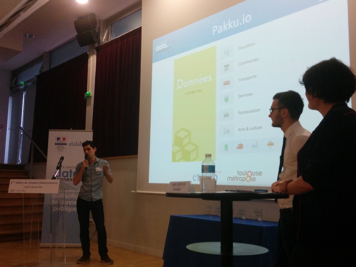 datagouvfr's tweet photo. #Dataconnexions : @pakkuio facilite l'export et l'agrégation des données @OSM_FR https://t.co/yOPm3wst2y #opendata https://t.co/aw6rHJ5Lbv