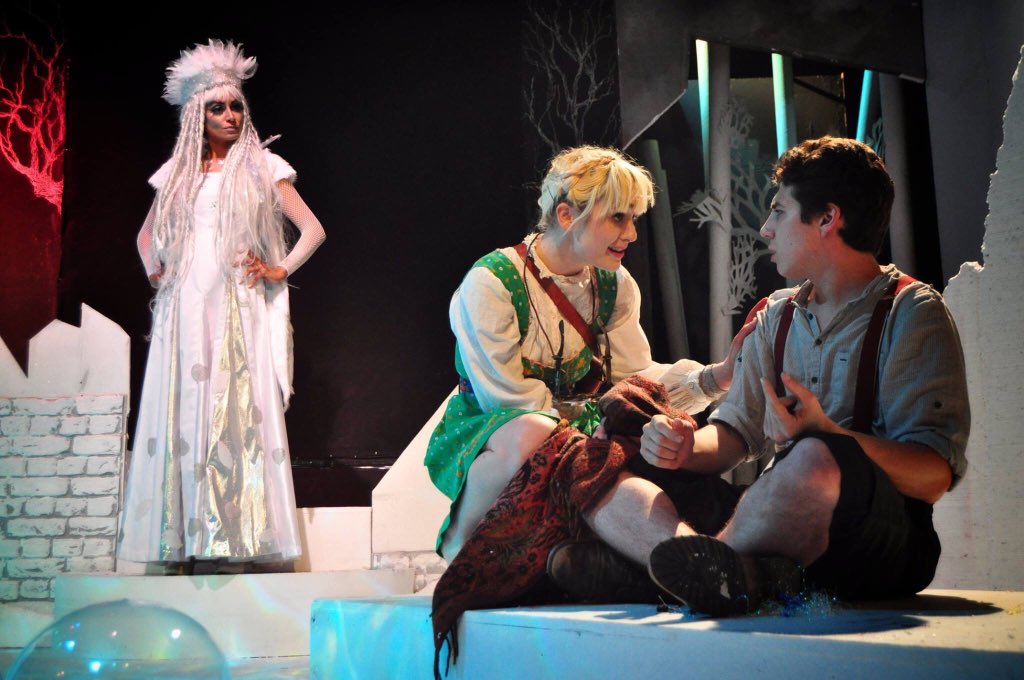 SnowQueenBton's tweet photo. Some photos from the 2014 production. #SnowQueen #DamselInSucess https://t.co/HvT3D8exv2