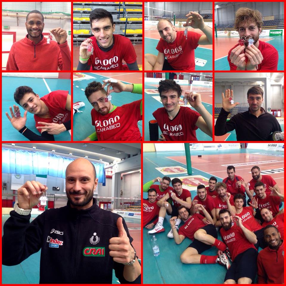 FutsalCustom's tweet image. Favolosa vittoria per la Asd Junior Volley Civita Castellana,volley serie A2 che festeggia con i nostri portachiavi.