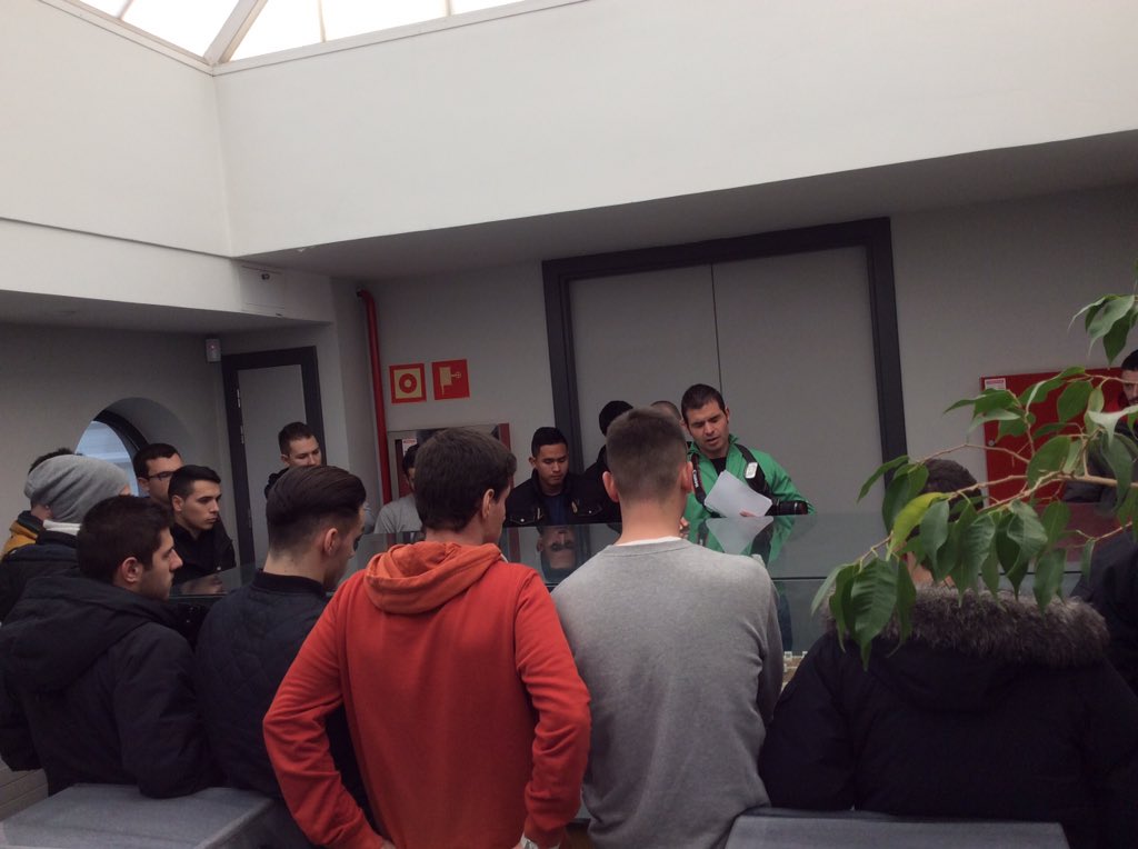 CESVIMAP's tweet photo. Ya están con nosotros los alumnos de la #CooperativaJoséRamónOtero de #Madrid en #VisitasCesvimap https://t.co/XRuWf5GEvH