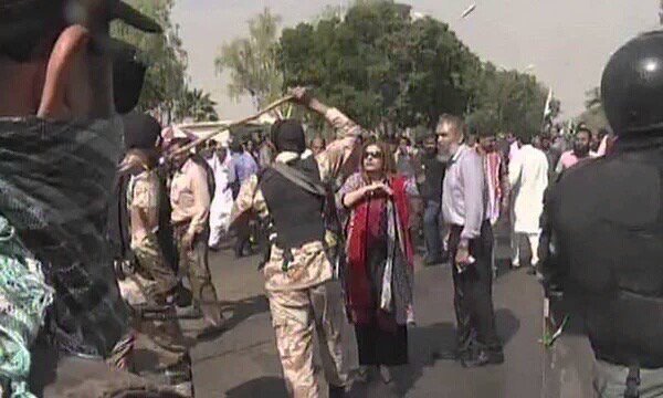 JeetuJamali's tweet photo. So Nawaz League Action Plan in Full action against Peaceful Protests ladies of #PIA 

#PPPStandsWithPIAEmployees https://t.co/NFpHzYjboP