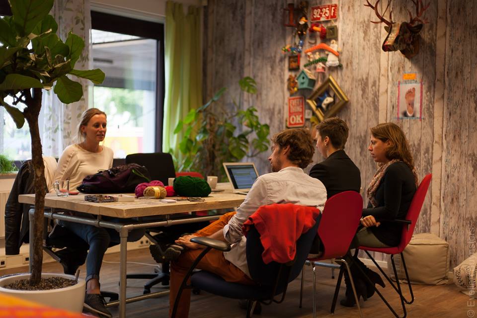 Het kan bijna niet gekker: GRATIS cowerken van februari t/m april! ow.ly/XPLFv Wij hebben nu nog PLEK...